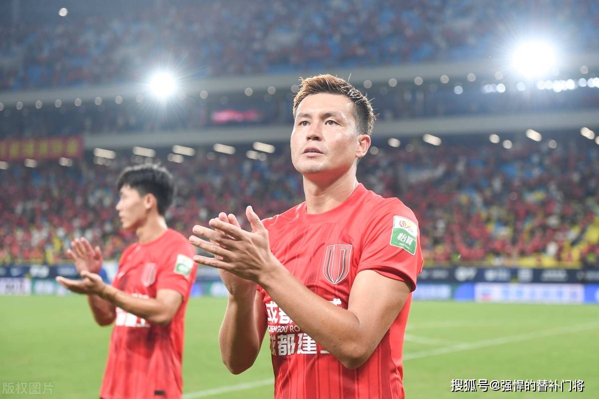 加时末段法甲焦点战，成都蓉城防线松动，震撼外界，控场能力受关注(向战为战练精兵观后感)-开元登录